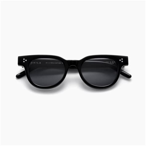 Akila Eyewear Legacy Sunglasses In Black Black