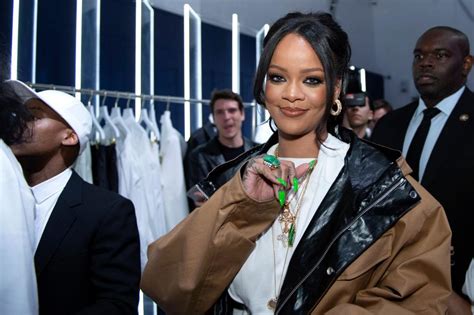 Rihanna Becomes First Woman To Hold 200 Weeks On The Billboard 200
