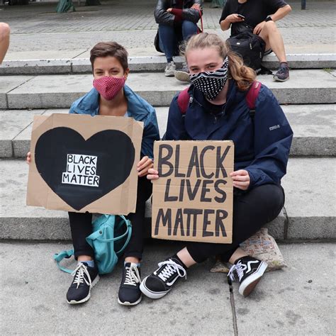 It was the latest in a series of protests in dutch cities that have followed the death of george floyd in minnesota on may. Black Lives Matter - Demo in Dortmund - Radio 91.2