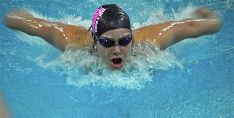 Staples Girls Swimming Ends Season On Win Streak