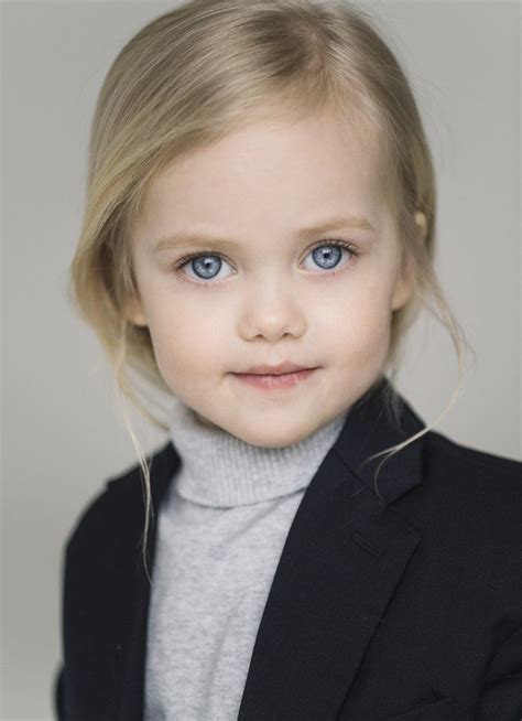 Fotografias De Violetta Antonova Official Beautiful Little Girls