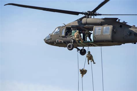 Soldiers Rappelling