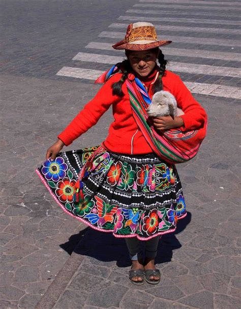 Peruvian Woman In Traditional Dresses Stock Editorial Photo © Byelikova 90632670 Ph