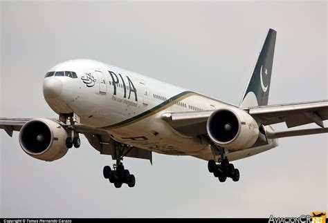 Ap Bgl Pakistan International Airlines Pia Boeing 777 240er