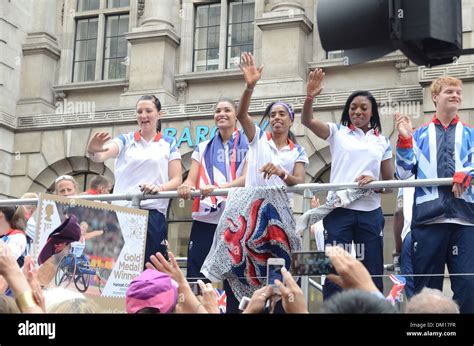 Atmosphere Team Gb Athletes And Medal Winners Olympic