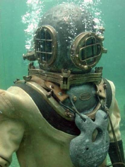 Full Old Fashioned Diving Suit Deep Sea Diving Suit Deep Sea