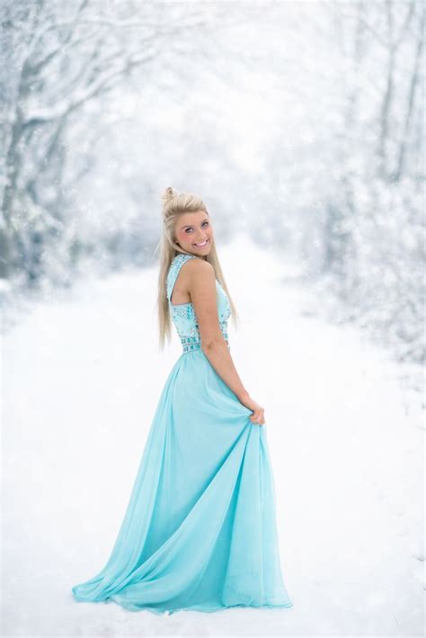 Winter Prom Dress Snow Photoshoot Posing Ideas Snow Sessions Senior