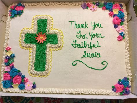 You know, we all love a good fellowship time with our fellow church i've compiled a little visual list of 10 cake ideas that might spark your imagination for your next demonstration of thanks to your pastor and his family. Pastor Farewell Cake by Debbiie | Farewell cake, Gifts for pastors, Cupcake cakes