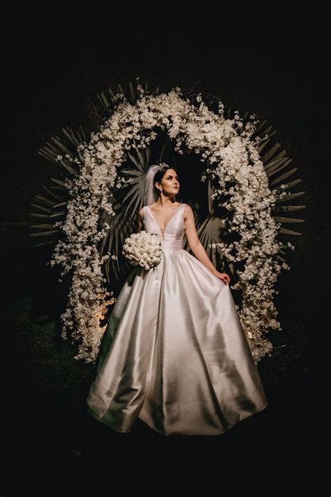 Chia sẻ hơn 82 về hình nền váy cưới hay nhất coedo com vn