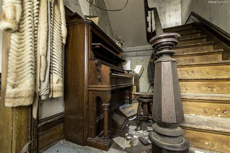 Photo Essay 25 Abandoned Houses From Across Ontario Huffpost Life