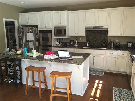 We are locally owned serving most areas of vancouver island, b.c. Kitchen Cabinet Painters - Why Hire Them | CertaPro ...