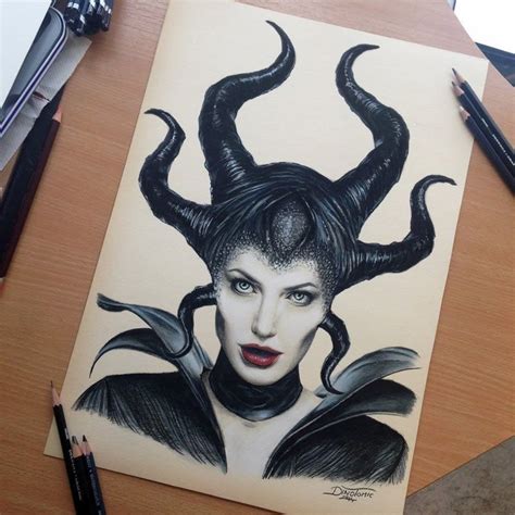 Desenhos Feitos A Lápis Que Vão Te Impressionar Maleficent Drawing