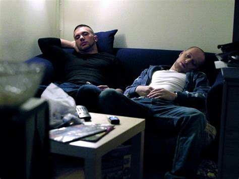 Il film, basato sul romanzo l'uomo di marte del 2011 di andy weir, ha come protagonista l'astronauta mark watney, interpretato da matt damon, che viene lasciato su marte perché erroneamente creduto morto, e racconta la sua lotta per la sopravvivenza e gli innumerevoli sforzi per salvarsi e. Photo de Nicolai Cleve Broch - Uno : Photo Aksel Hennie ...