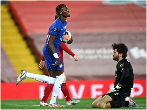 A magnificent night's entertainment comes to an end. Liverpool 5-3 Chelsea: Liverpool lift Premier League trophy after thriller at Anfield | Football ...
