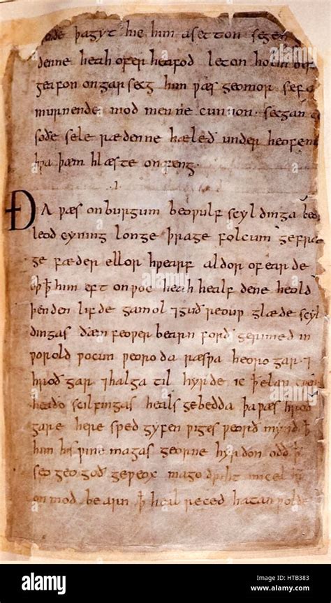 beowulf une page du manuscrit médiéval seul survivant de l épique poème anglo saxon maintenant