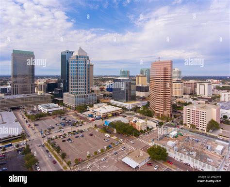 Truist Plaza Skyscraper Hi Res Stock Photography And Images Alamy