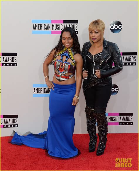 Tlc And Lil Mama Perform Waterfalls At Amas 2013 Video Photo 2999708 2013 American Music