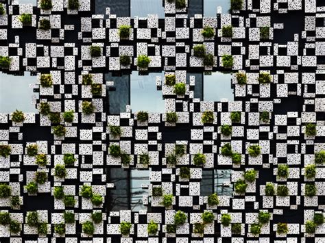 Green Walls Green Cast Facade By Kengo Kuma And Associates