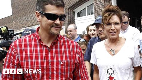 Sarah Palin S Husband Files For Divorce Bbc News