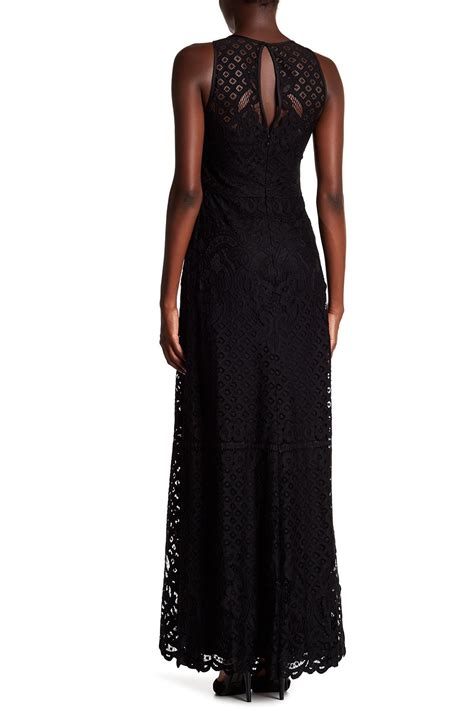 Vera Wang Sleeveless Lace Gown In Black Lyst