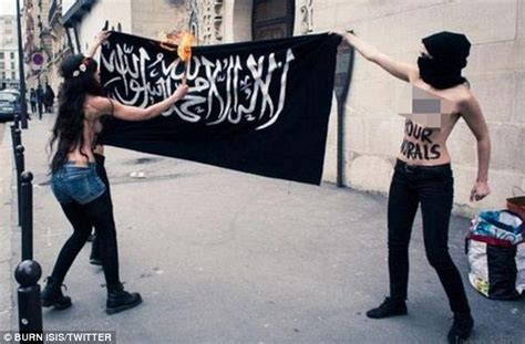 outraged muslims flood web with burn isis flag challenge daily mail online
