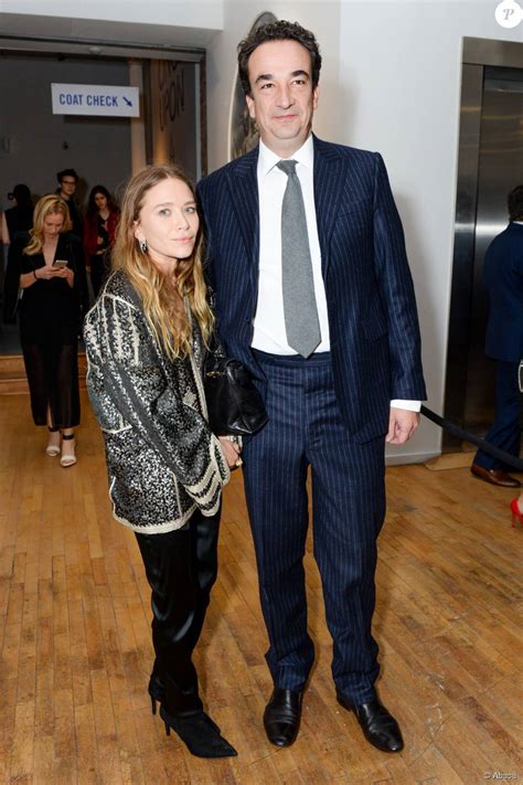 Ici, on vous offre le plus beau des cadeaux pour la fête des mères avec jane de boy. Mary-Kate Olsen et Olivier Sarkozy lors du New York ...