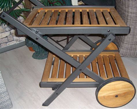 Wenn sie material in guter qualität für aussen und innenraum suchen, dass ist dralon material die beste wahl. KETTLER-Servierwagen, Alu-Teak - www.henke-gartenmoebel.de
