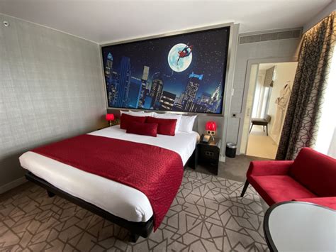 A Tour Of The Spider Man Suite At Disneys Hotel New York The Art Of