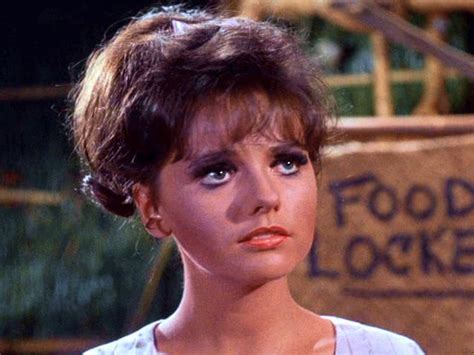 Gilligans Island Star Dawn Wells Who Played Castaway Mary Ann Dead At 82 After Bout With