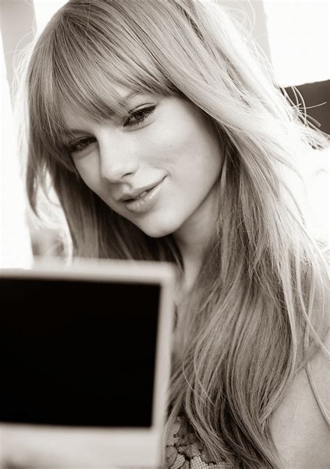 Taylor Swift Hq Picturesglamour Us Magazine Photoshoot