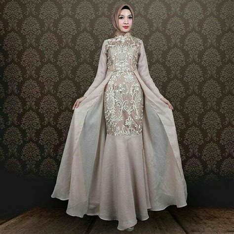 Jun 29, 2021 · seviqe rahma febinita adalah salah satu selebgram hijab yang dikenal dengan gayanya yang hits. Pin on Kebaya