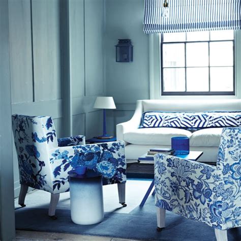 Floral Blue And White Living Room Living Room Decorating Ideas