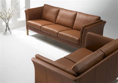Shultz distinguished scholar and senior fellow. 3+2 pers. sofa CL 700 - Danbo Møbler