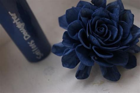 Tutorial for custom sola flower bouquets. navy blue dye - sola wood flowers | Sola wood flowers ...
