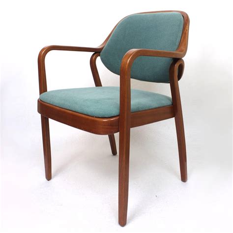 99 list list price $159.99 $ 159. Pair of Mid-Century Modern Bentwood Mahogany Side Chairs by Don Pettit for Knoll For Sale at 1stdibs