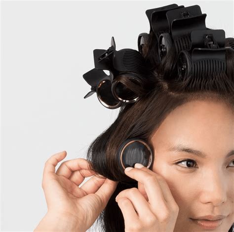 Some hot rollers heat up fast, some may heat up slower so it is important that you know how many rollers you will need. How to Use Hot Rollers For Long, Cascading Waves | Using ...