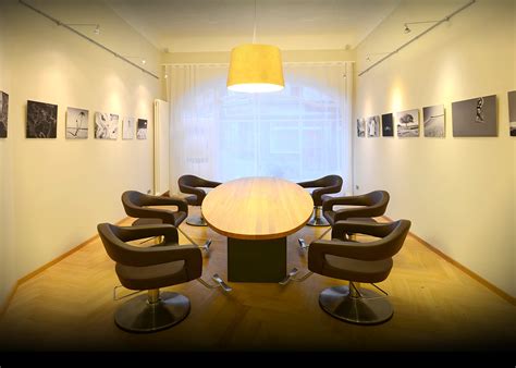 A bic rövidítés a business identifier code (korábban bank identifier code) szavakból ered, amely magyarul. BÖTTGER LICHTREFLEXE - Referenzen Hotel- und Geschäftsräume