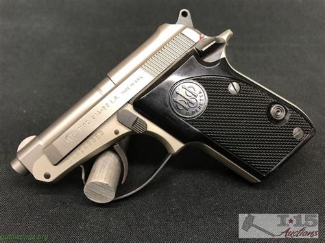 Pistols Beretta Model 21a 22lr