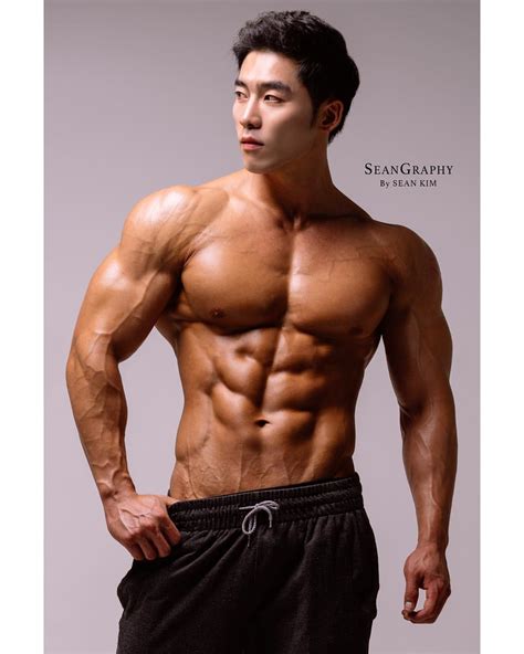 Photos Of Gorgeous Korean Men Guaranteed To Make You Thirsty Koreaboo