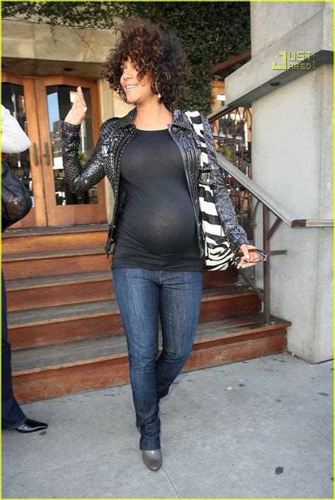 Halle Berry Sheer Is Pregnant Photo 895251 Halle Berry Pregnant