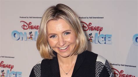 Beverley Mitchell Without Makeup No Makeup Pictures Makeup Free Celebs
