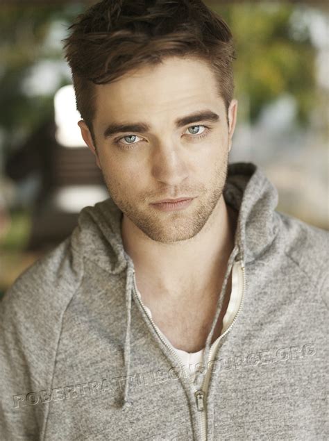 Dos Nuevas Fotos Del Photoshoot De Robert Pattinson