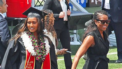 Barack And Michelle Obama Watch Daughter Sasha 21 Graduate From Usc Photos