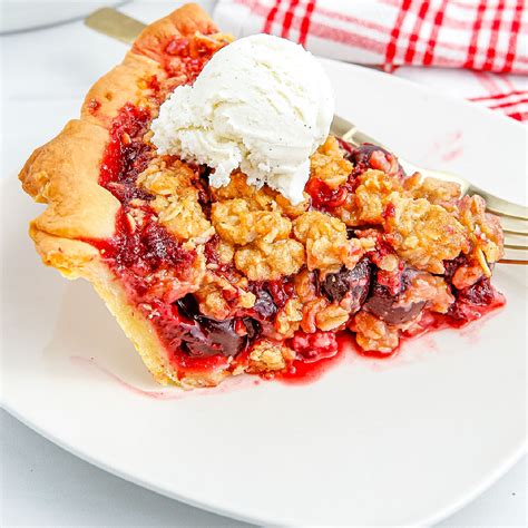 Cherry Crumble Pie Food Folks And Fun