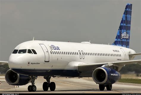 N595jb Airbus A320 232 Jetblue Airways Timothy Labranche Jetphotos