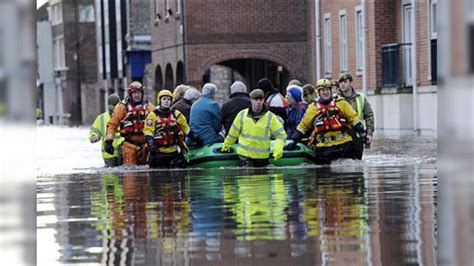 Floods In Britain Prompt Emergency Government Talks