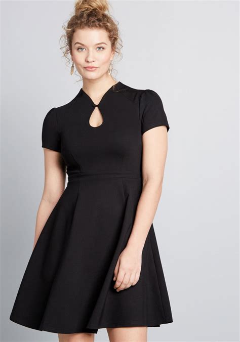Modcloth High Society Style Short Sleeve Dress In Black Black