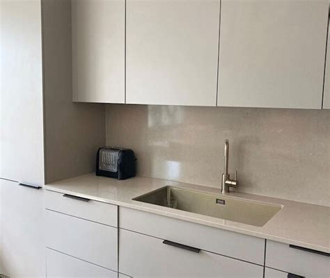 Silestone Coral Clay Worktops And Backsplash