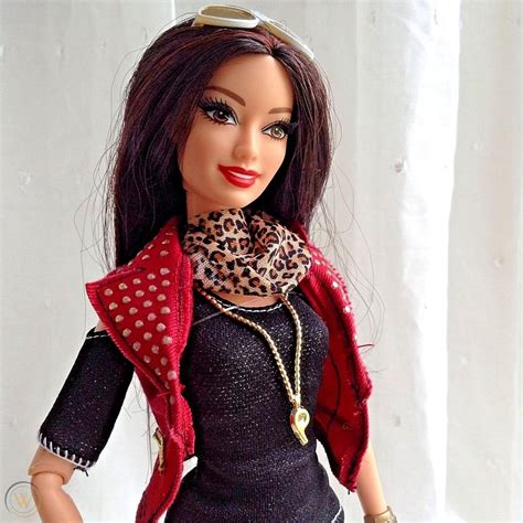 Barbie Life In The Dreamhouse Fashionista Style Glam Luxe Raquelle Doll