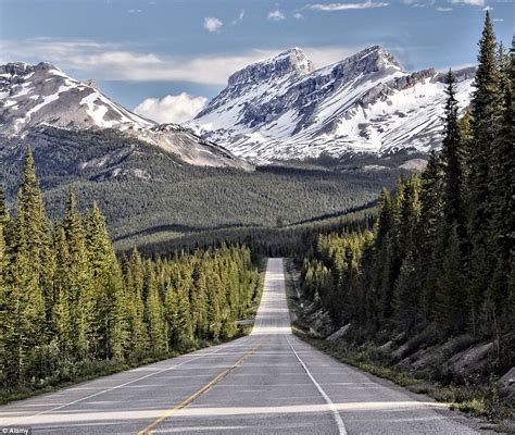 10 Of Canadas Most Scenic Drives Car Reviews Canada New And Used